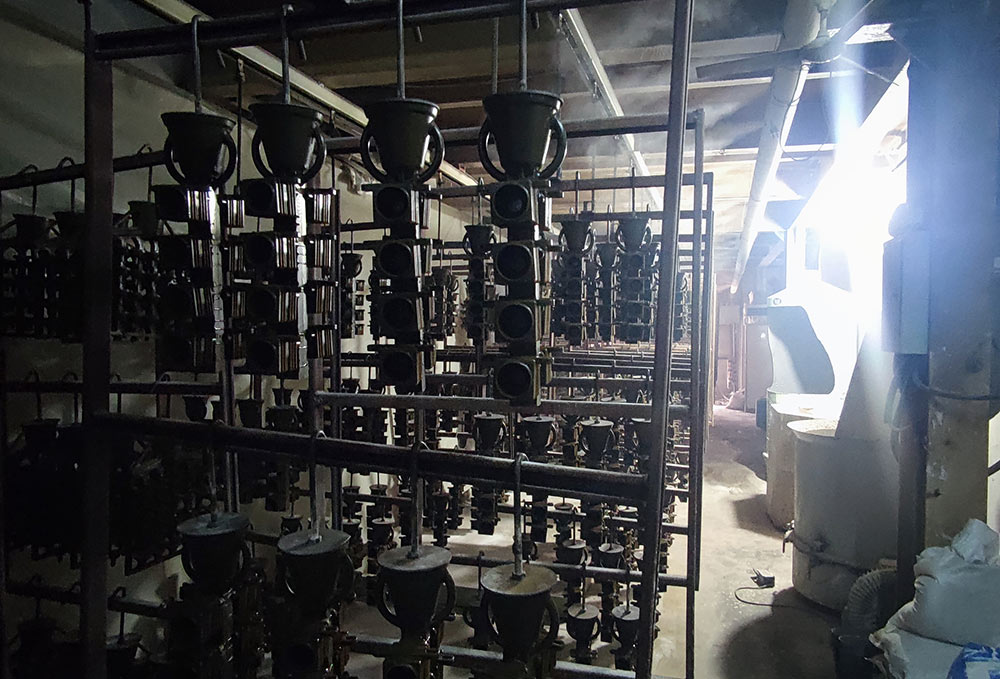 Shell making assembly line
